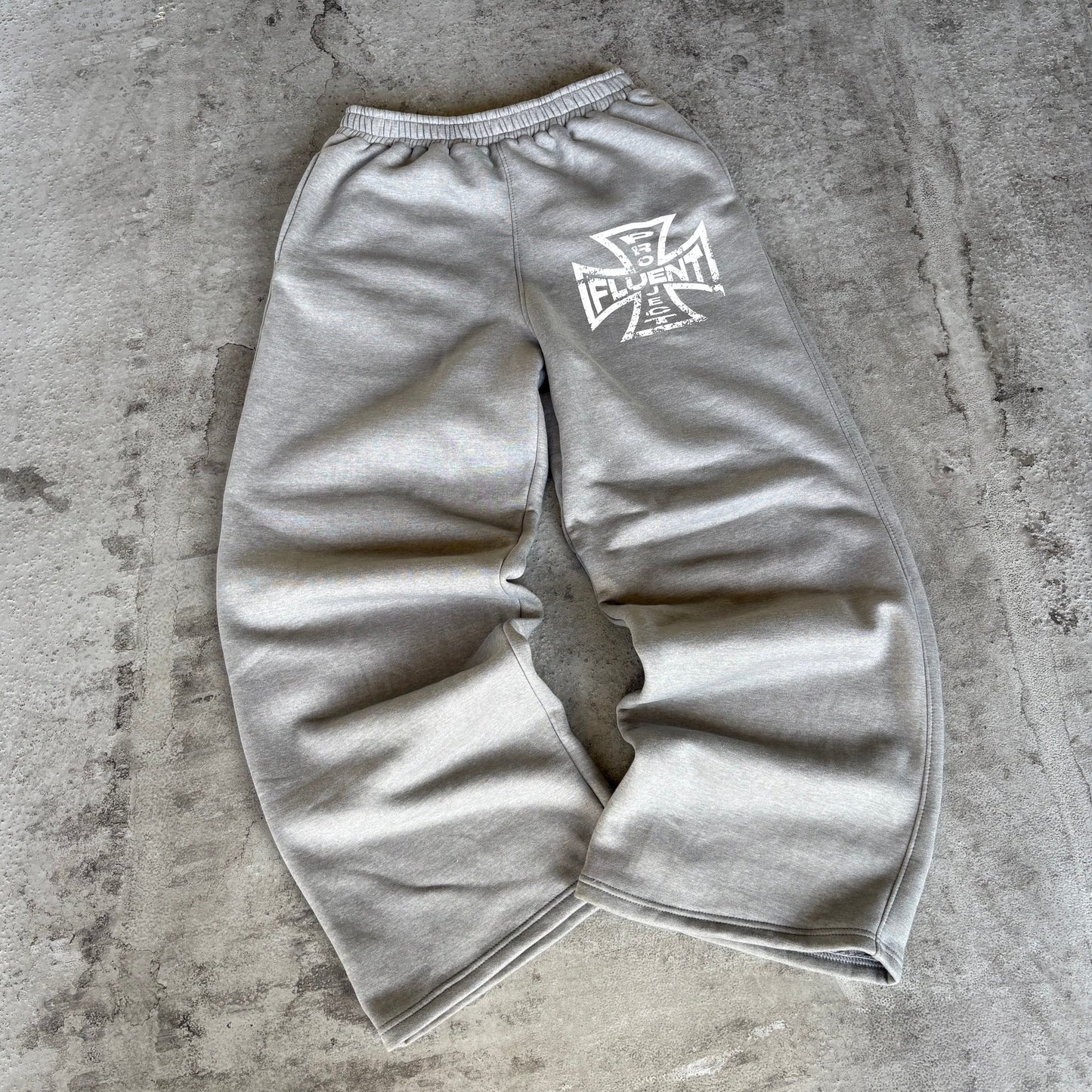 Fluent Cross Sweatpants Grey